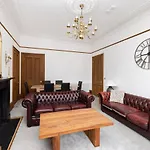 Joivy Spacious Home Near The Meadows